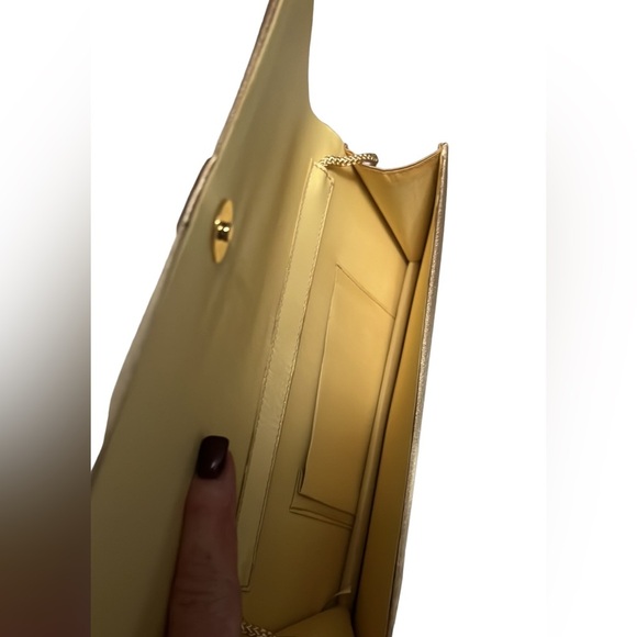 Elka NWT Gold Satin Crossbody Evening Bag - Picture 3 of 3